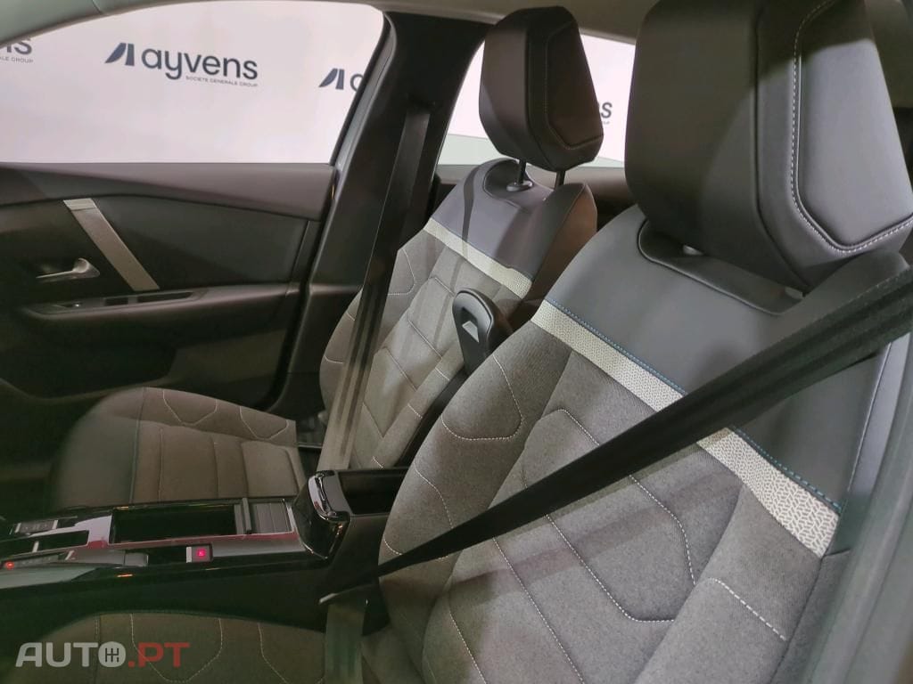 Citroen C4 1.5 BlueHDi Plus EAT8