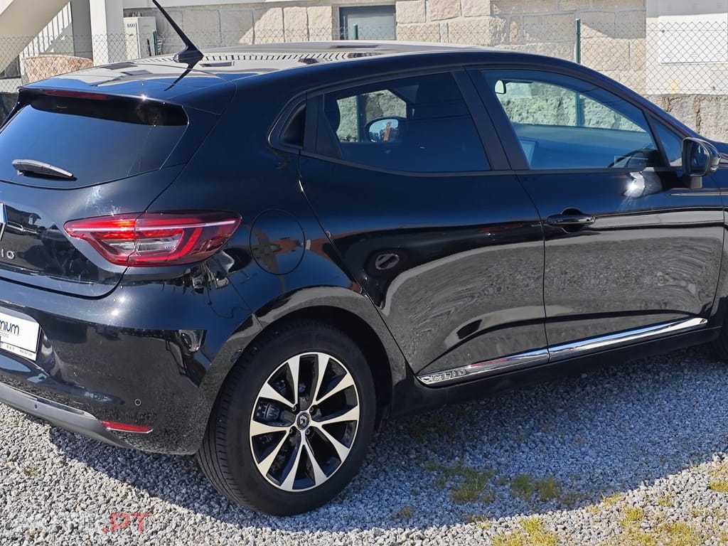 Renault Clio 1.0 TCe Intens Bi-Fuel — fotografia 3