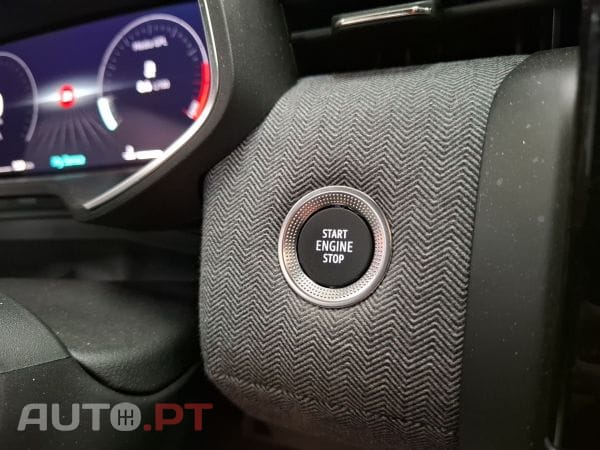 Renault Clio TCe 100 Bi-Fuel Techno