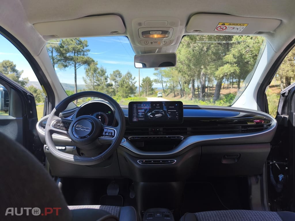 Fiat 500e 42 kWh Icon