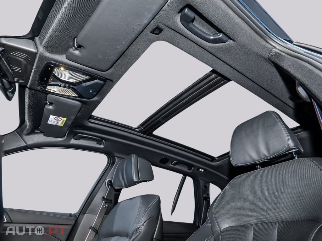 BMW X5 xDrive45e M Sport I.V.A DEDUTÍVEL 