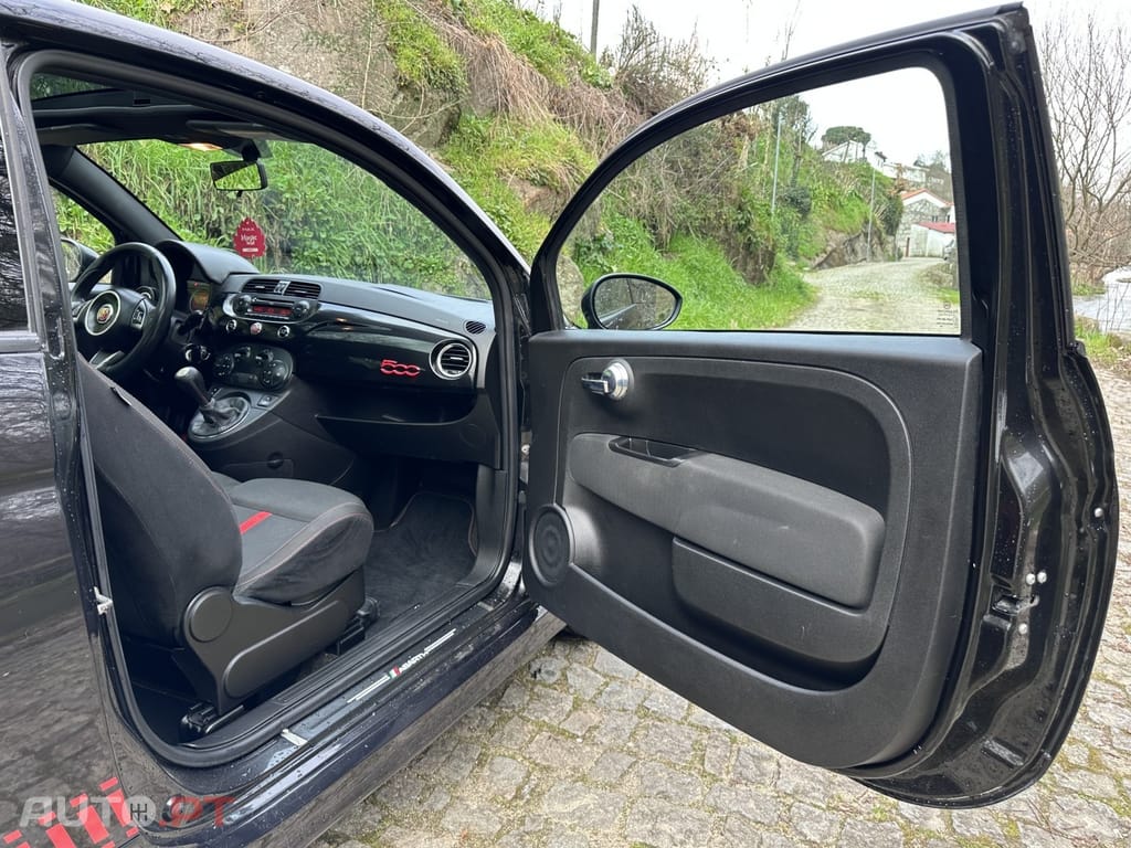 Abarth 500 1.4 T-Jet Competizione