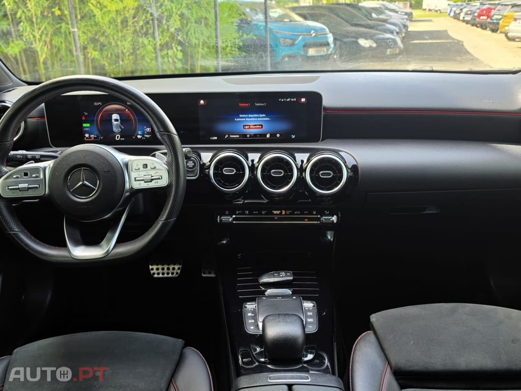Mercedes-Benz A 250 e 8G-DCT AMG Line