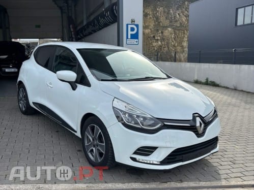 Renault Clio (Energy) dCi 90 Start & Stop LIMITED — fotografia 3