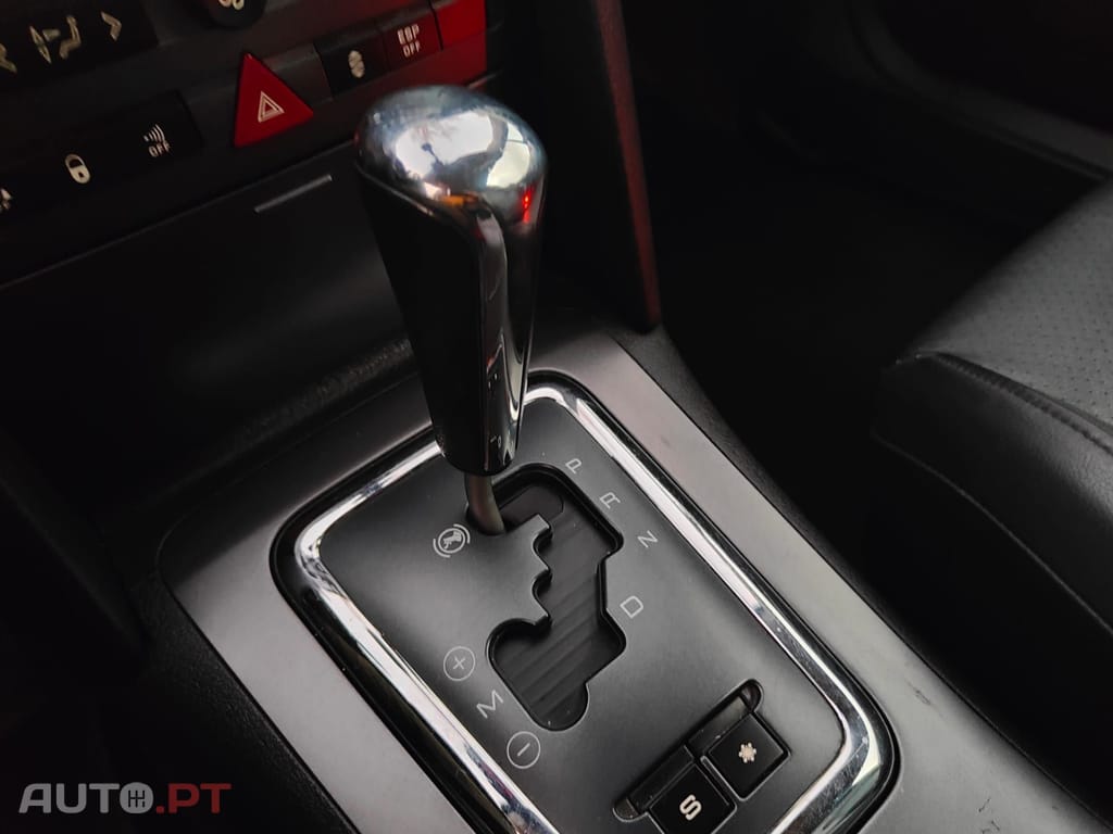 Peugeot 407 Coupé 2.7 HDi V6 AM6