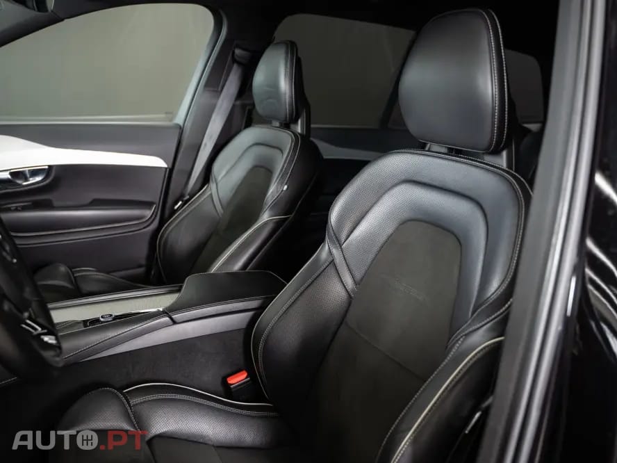 Volvo XC90 2.0 D4 R-Design