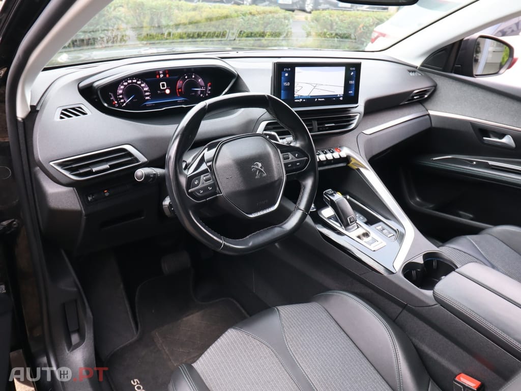 Peugeot 5008 1.5 BlueHDi Allure EAT8