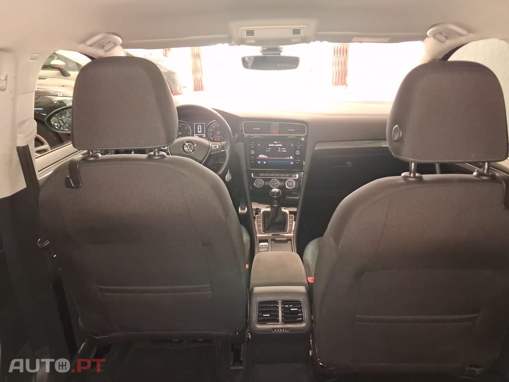 Volkswagen Golf 1.6 TDi IQ.DRIVE