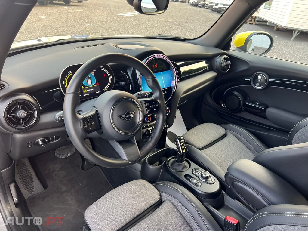 MINI Cooper SE