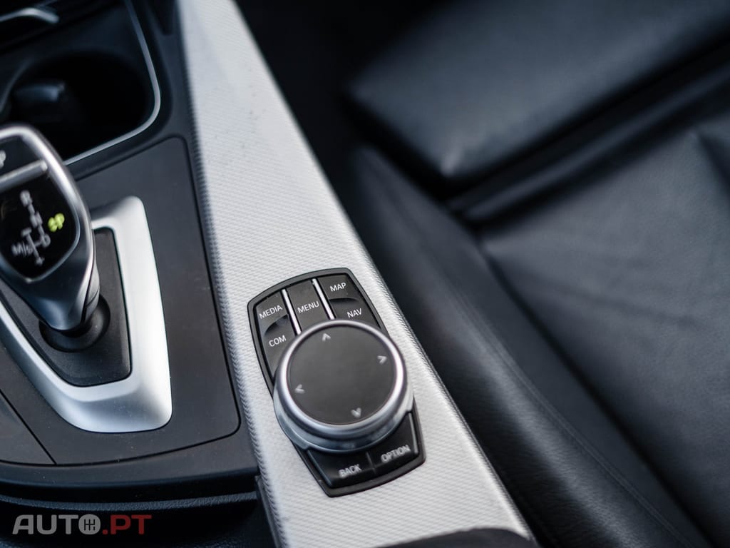 BMW 420 d Pack Desportivo M Auto