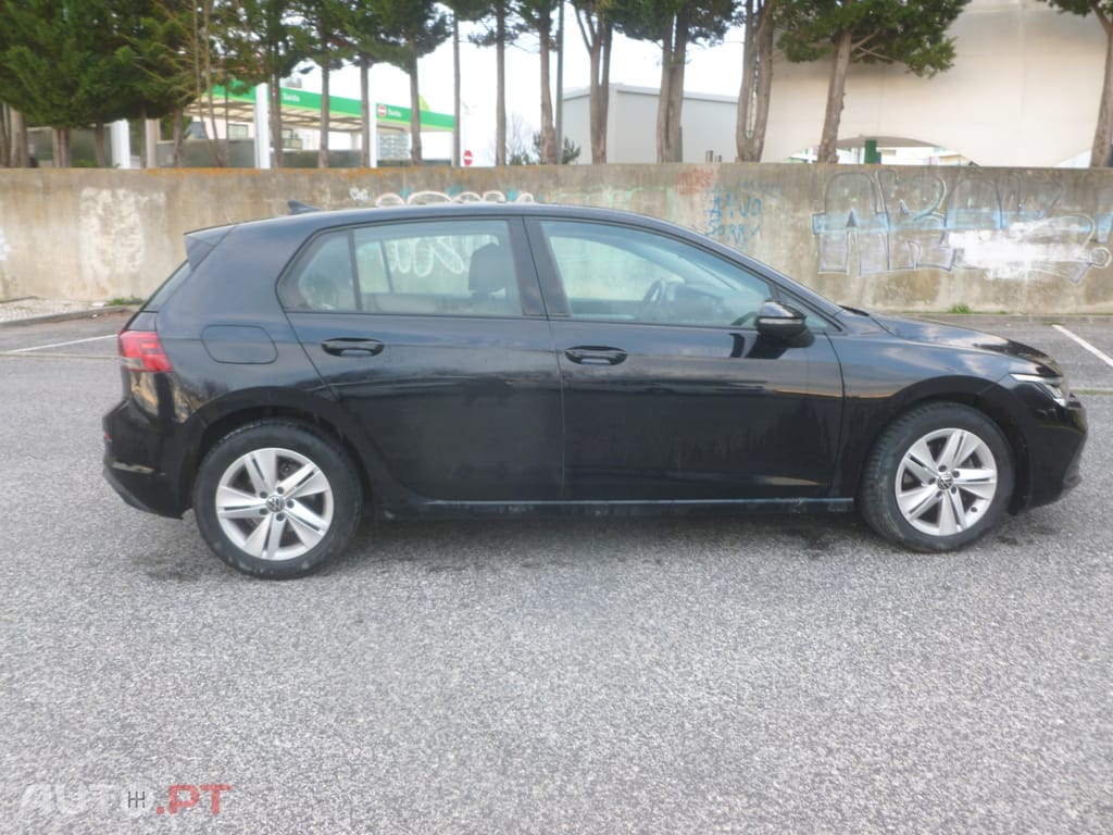 Volkswagen Golf 1.0 TSI Life