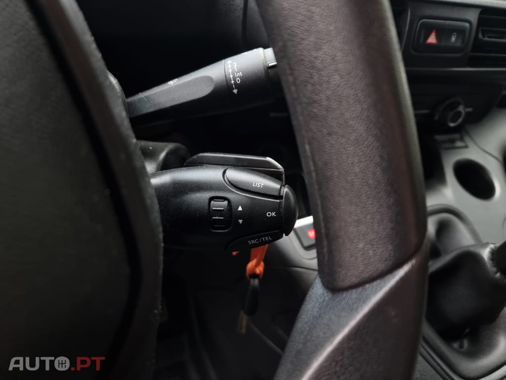 Peugeot Partner 1.6 BlueHDi L1 Premium 3L