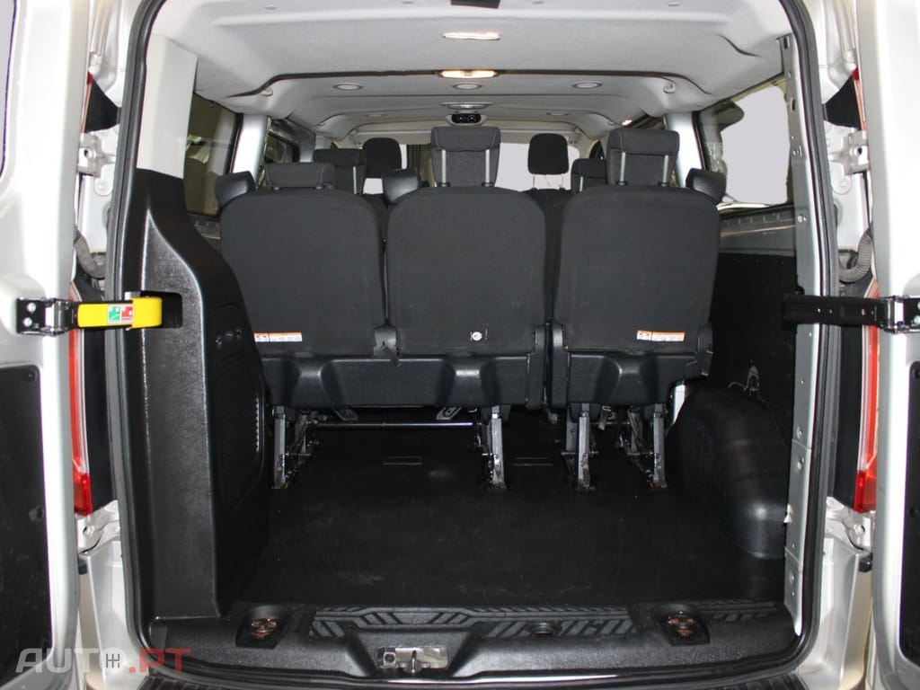 Ford Transit Custom 2.0 ECOBLUE 7+1 TREND I.V.A DEDUTÍVEL