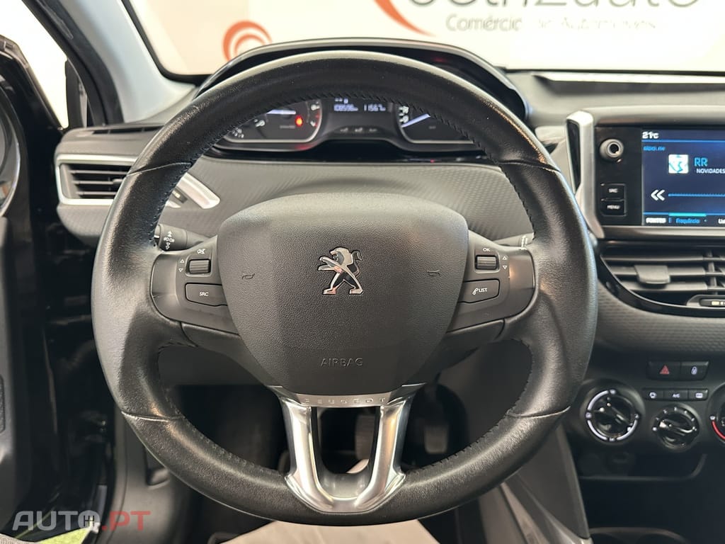 Peugeot 2008 1.2 PureTech Style