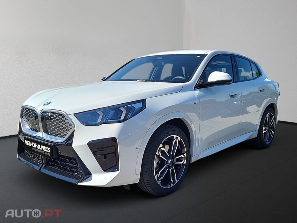 BMW iX2 eDrive20