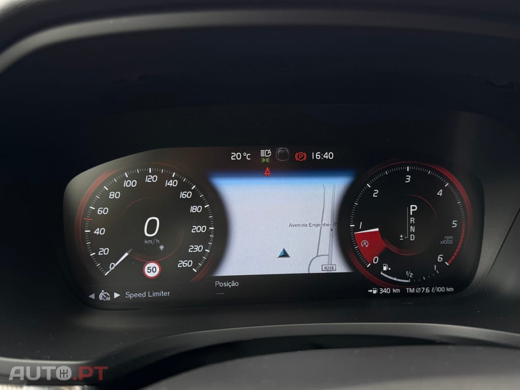 Volvo V60 2.0 D3 R-Design Geartronic