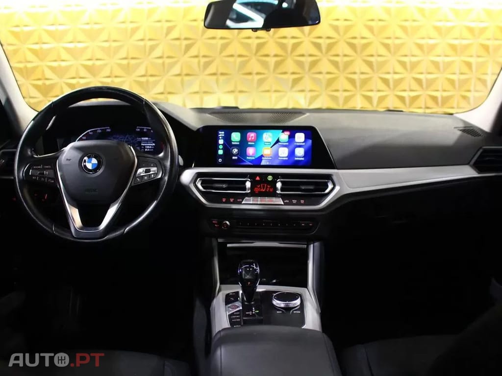 BMW 318 d Line Sport Auto