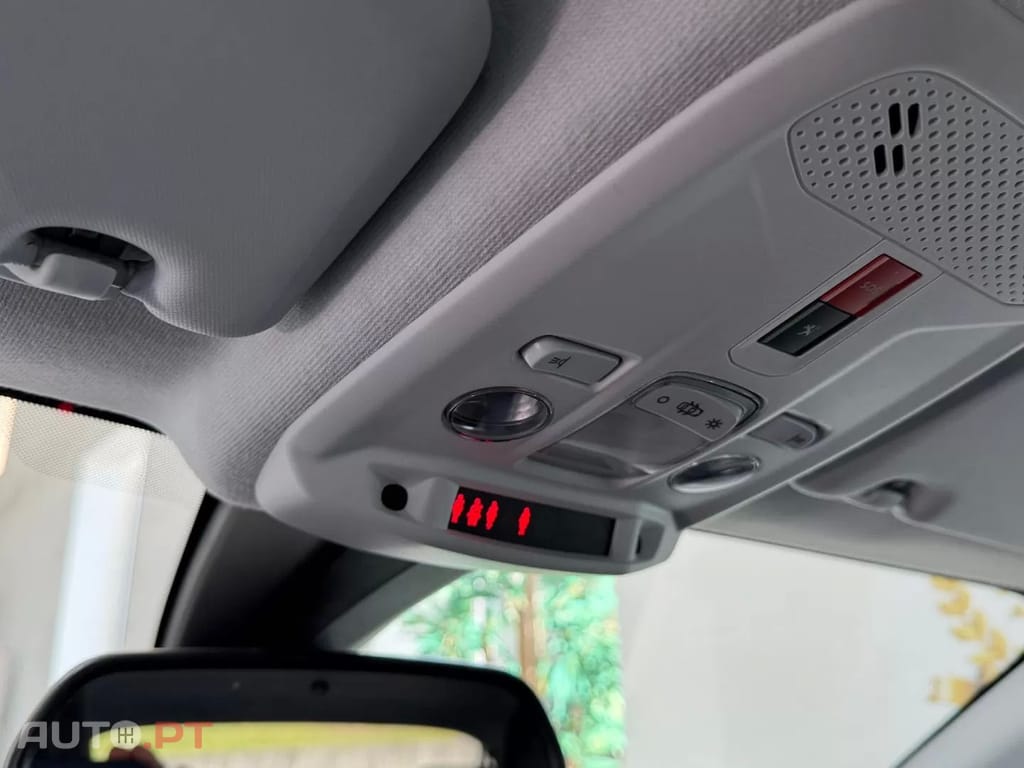 Peugeot E-208 50 kWh Allure