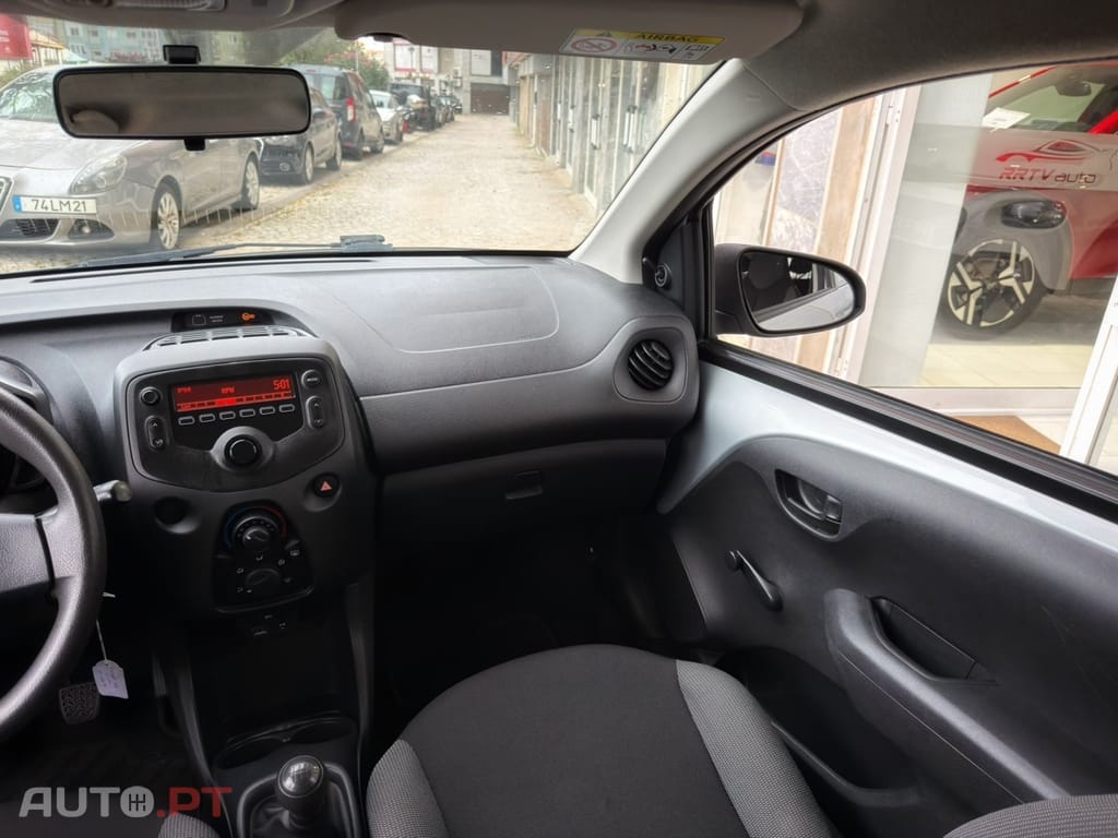 Peugeot 108 1.0 VTI Access