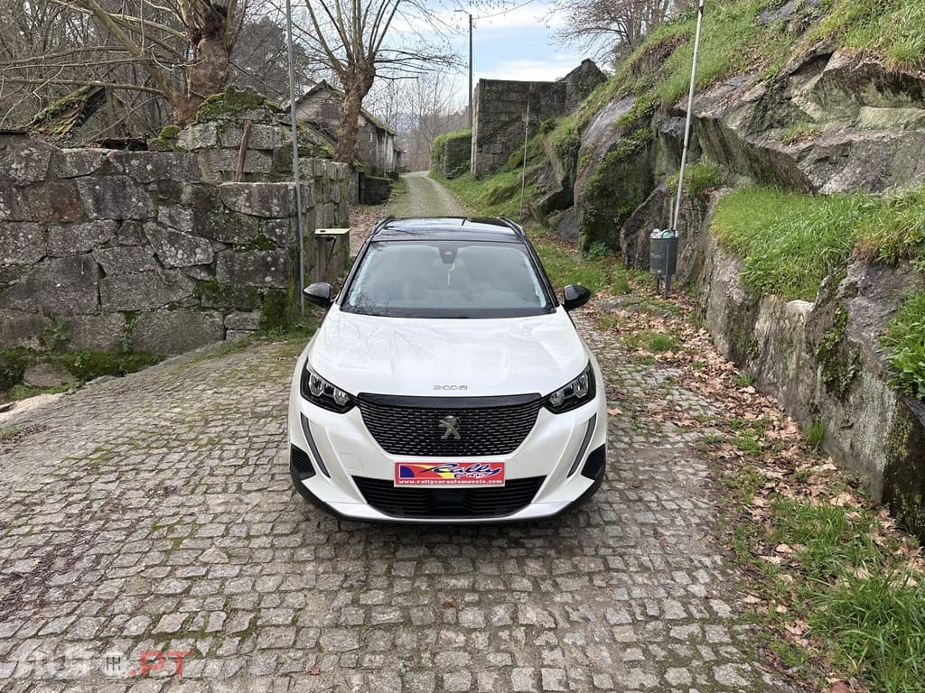 Peugeot 2008 1.5 BlueHDi Allure Pack EAT8