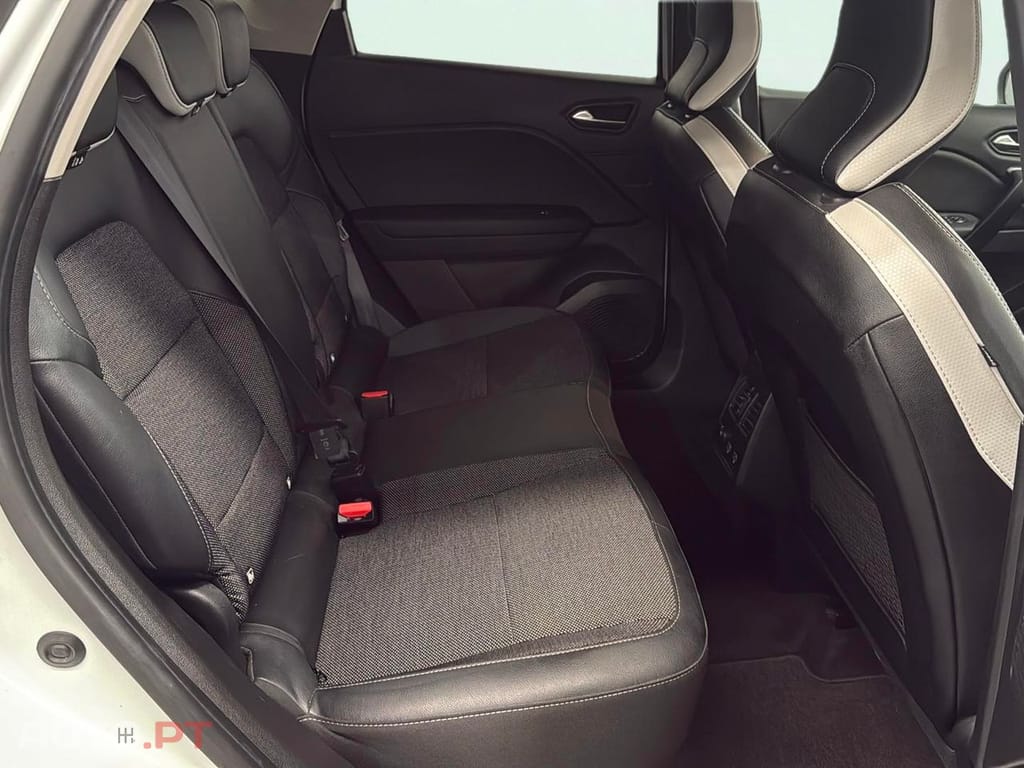 Renault Captur 1.6 E-Tech Plug-In Techno