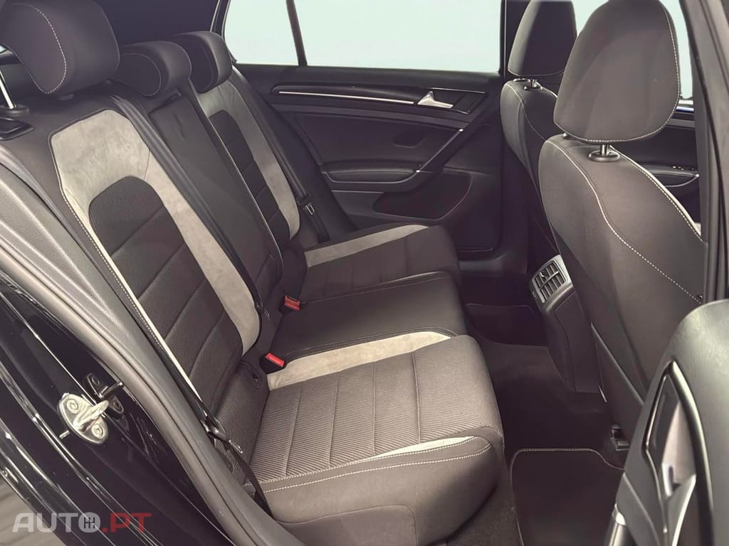 Volkswagen Golf VW Golf 2.0 TSi R