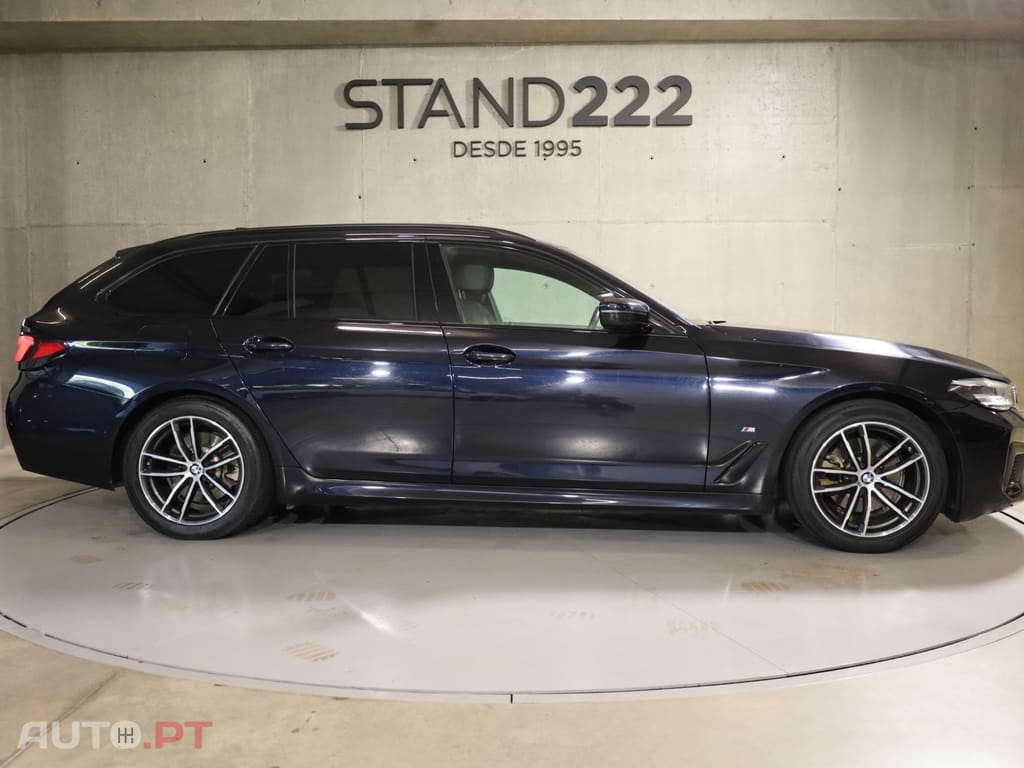 BMW 520 d Pack Desportivo M Auto