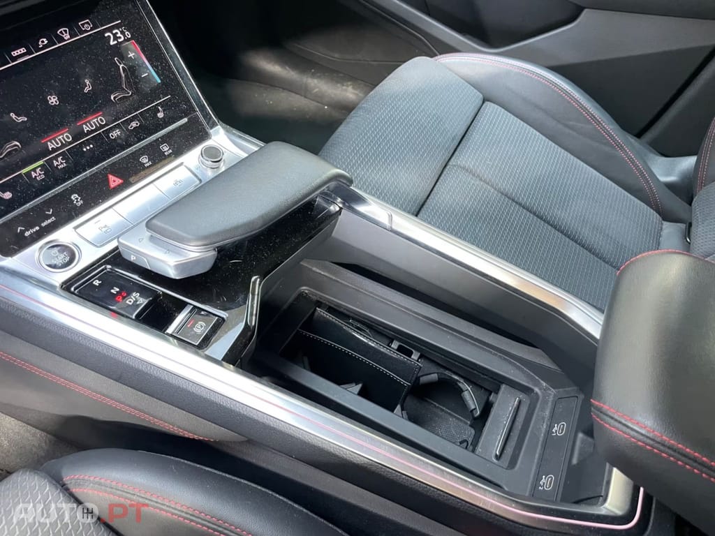 Audi Q8 E-Tron 50 quattro Edition