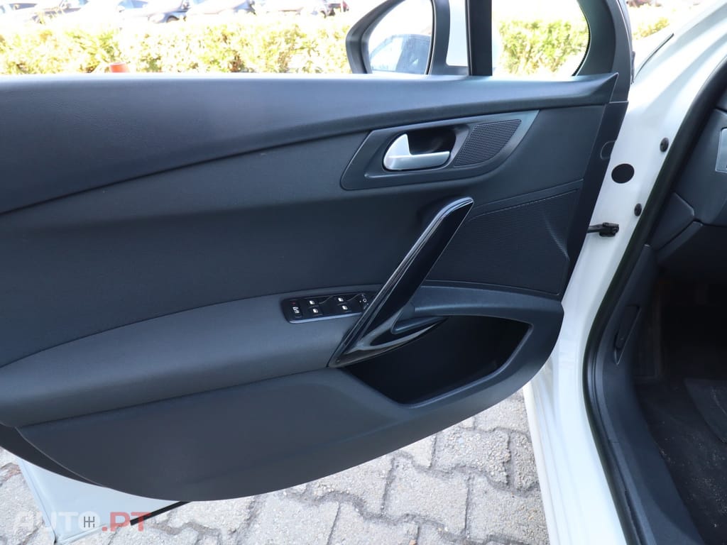Peugeot 508 1.6 HDi-e Access 2-Tronic