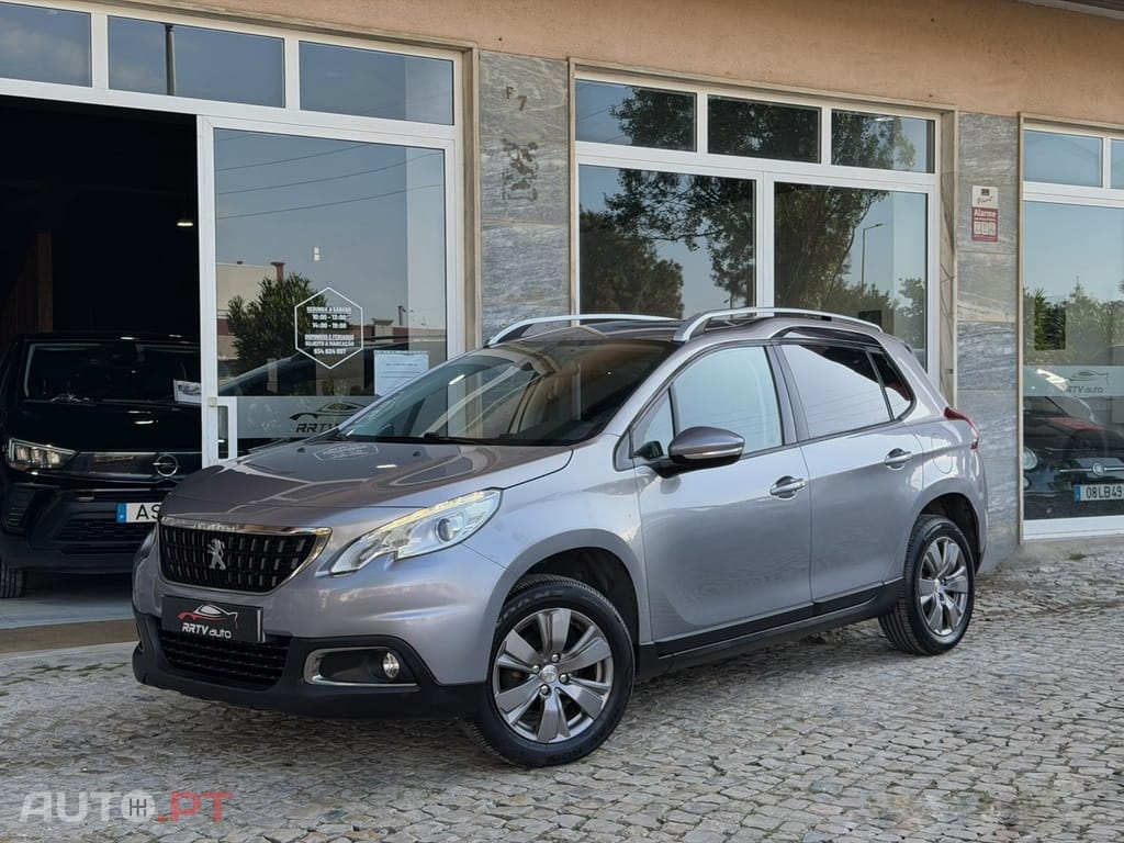 Peugeot 2008 1.2 PureTech Active