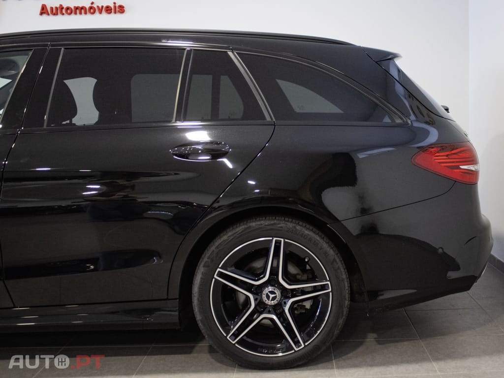 Mercedes-Benz C 300 de AMG Line