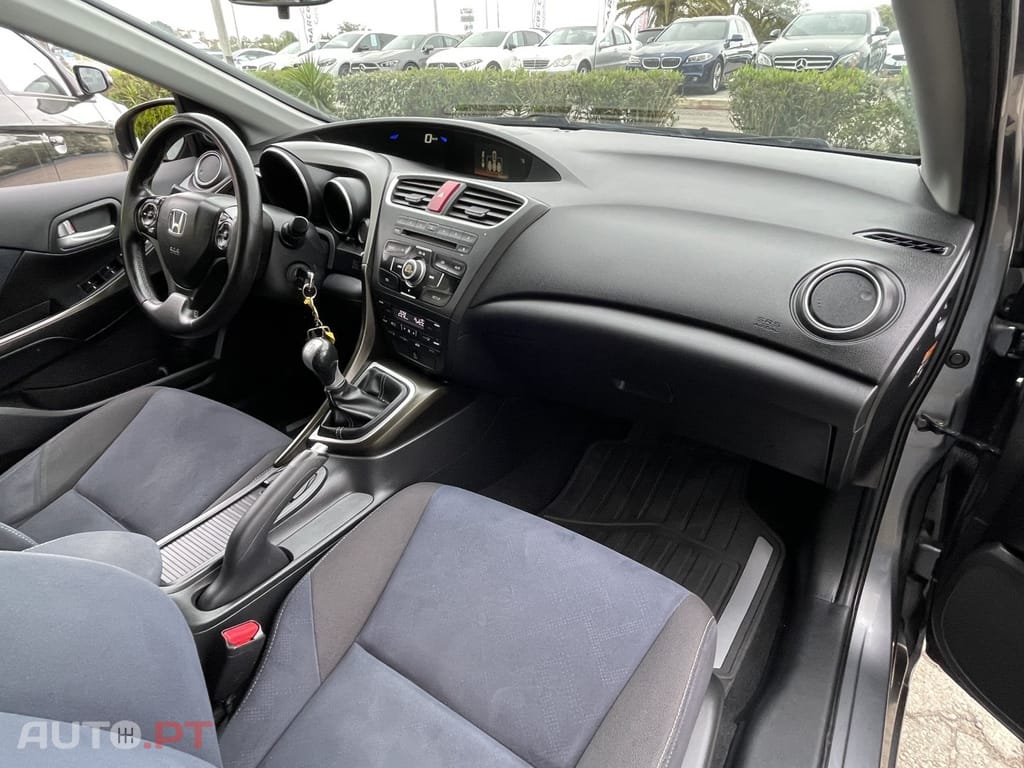 Honda Civic 1.6 i-DTEC Comfort