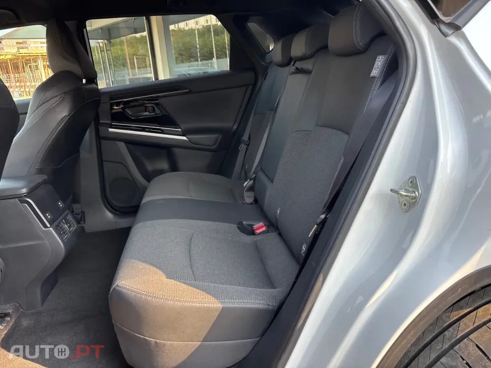 Toyota bZ4X 71,4 kWh Lounge