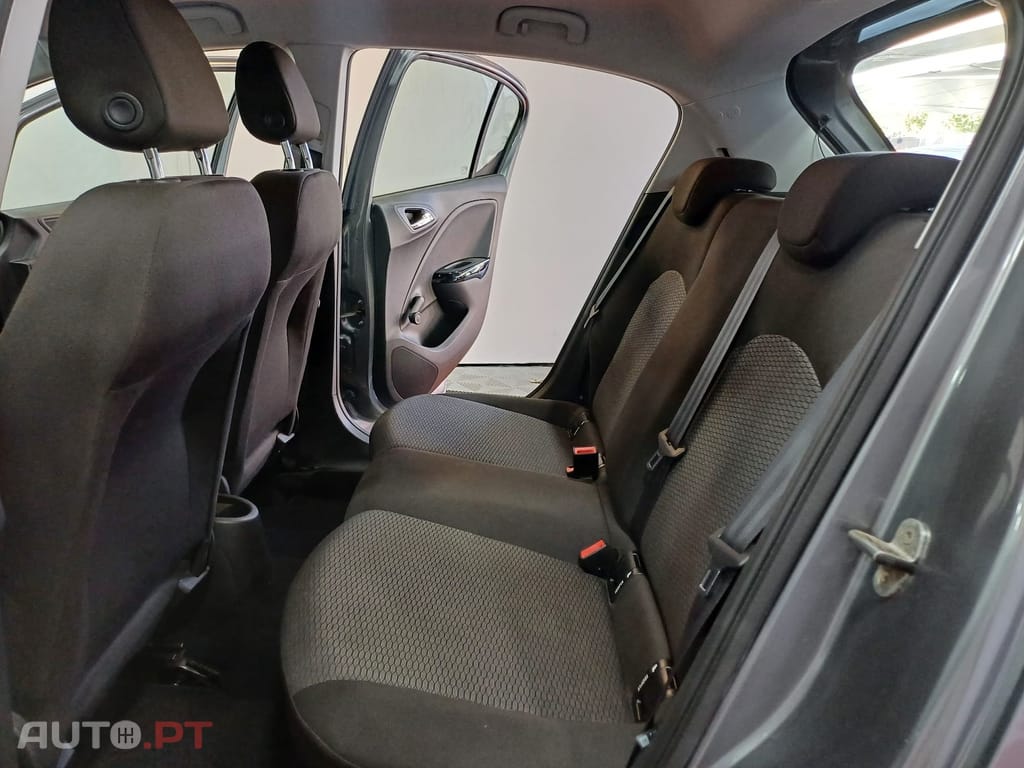 Opel Corsa 1.2 Enjoy