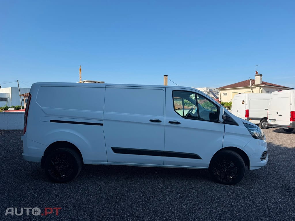 Ford Transit Custom LONGA