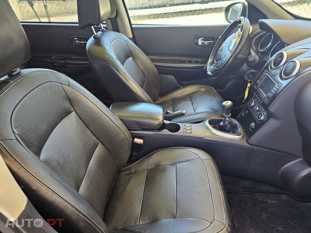 Nissan Qashqai +2 1.5 dCi Tekna Sport 18