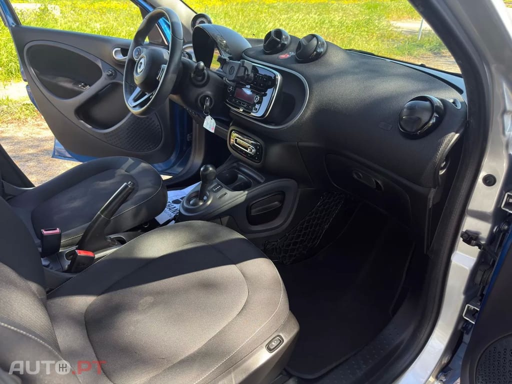 Smart ForFour 0.9 Passion 90 Aut.