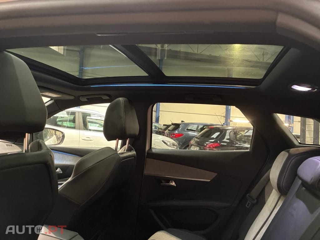 Peugeot 3008 1.6 Hybrid4 GT e-EAT8