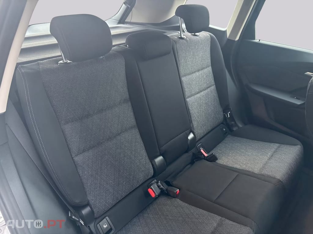 BMW iX1 I.V.A DEDUTÍVEL xDrive 30