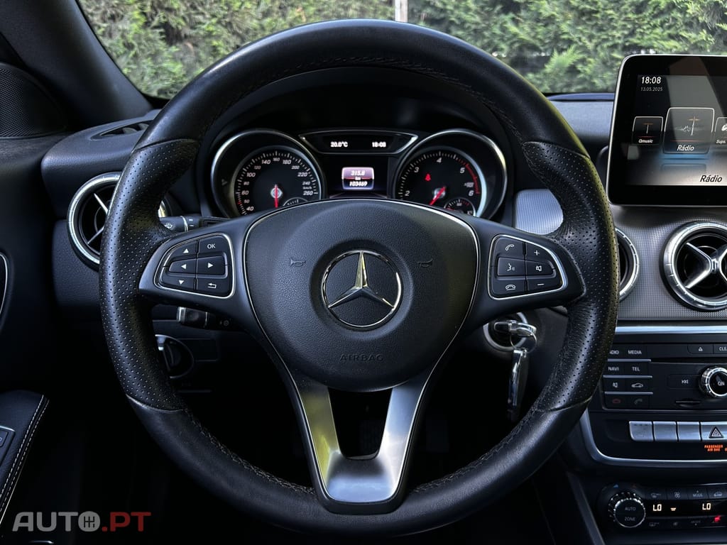 Mercedes-Benz CLA 180 d Shooting Brake AMG Line