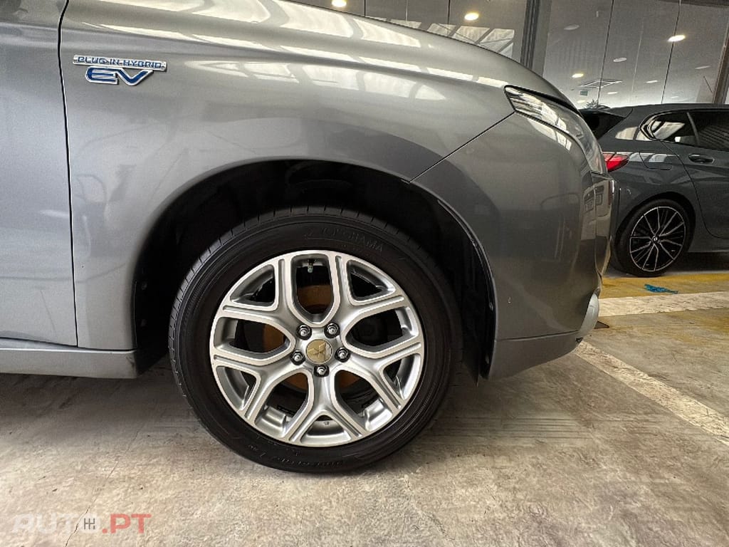 Mitsubishi Outlander 2.0 MIVEC Intense+
