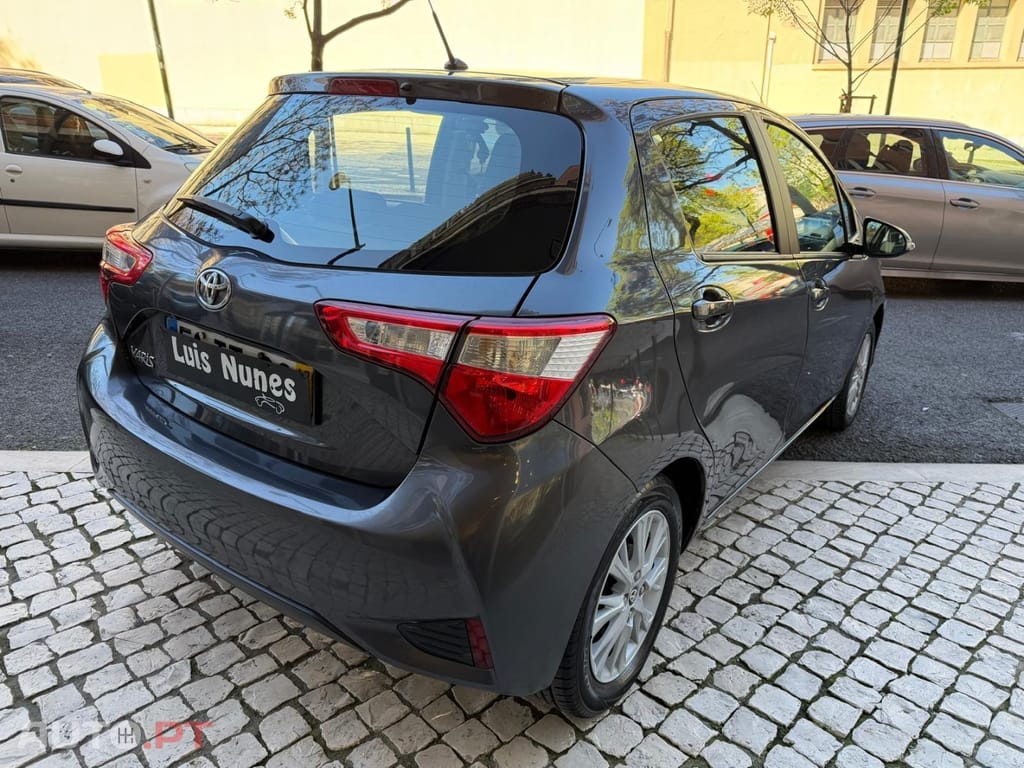 Toyota Yaris 1.0 VVT-i Comfort +PS Style +P.Techno