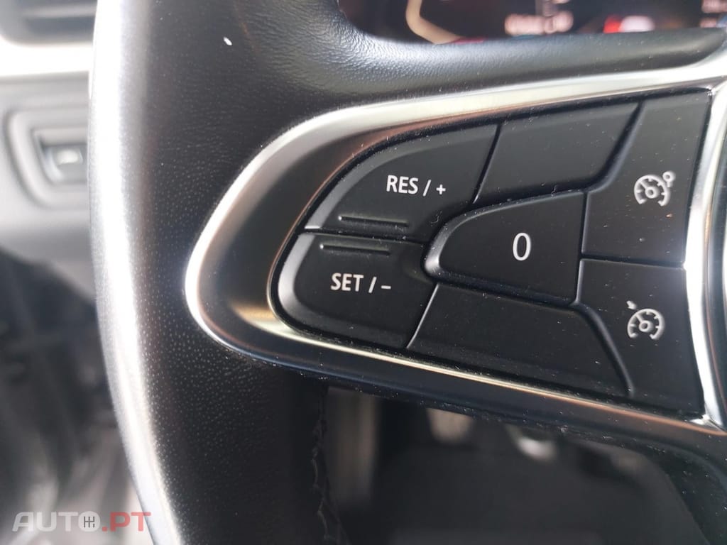 Renault Captur 1.0 TCe Intens