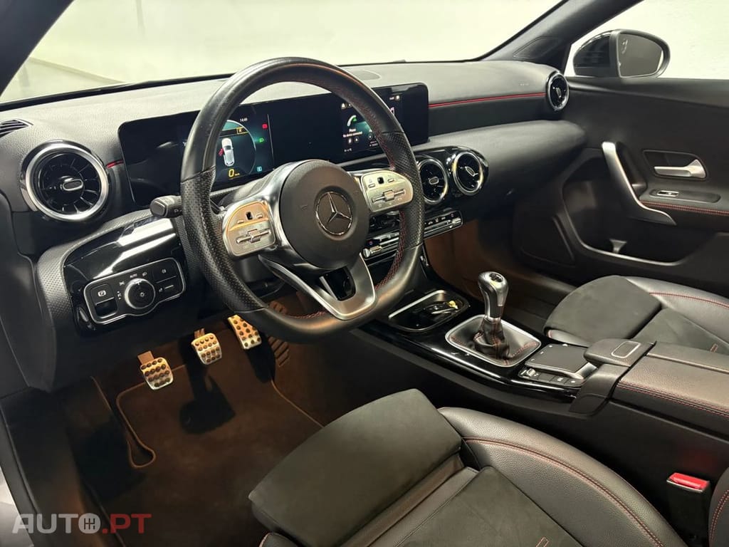 Mercedes-Benz A 160 d AMG Line