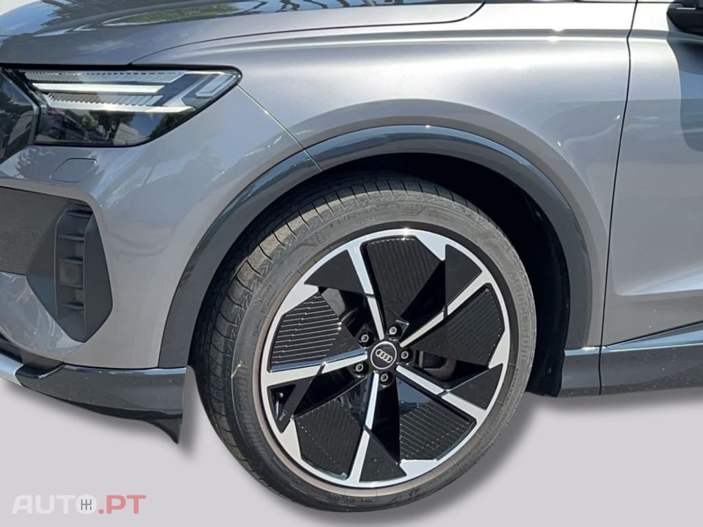 Audi Q4 E-Tron 40 I.V.A DEDUTÍVEL 