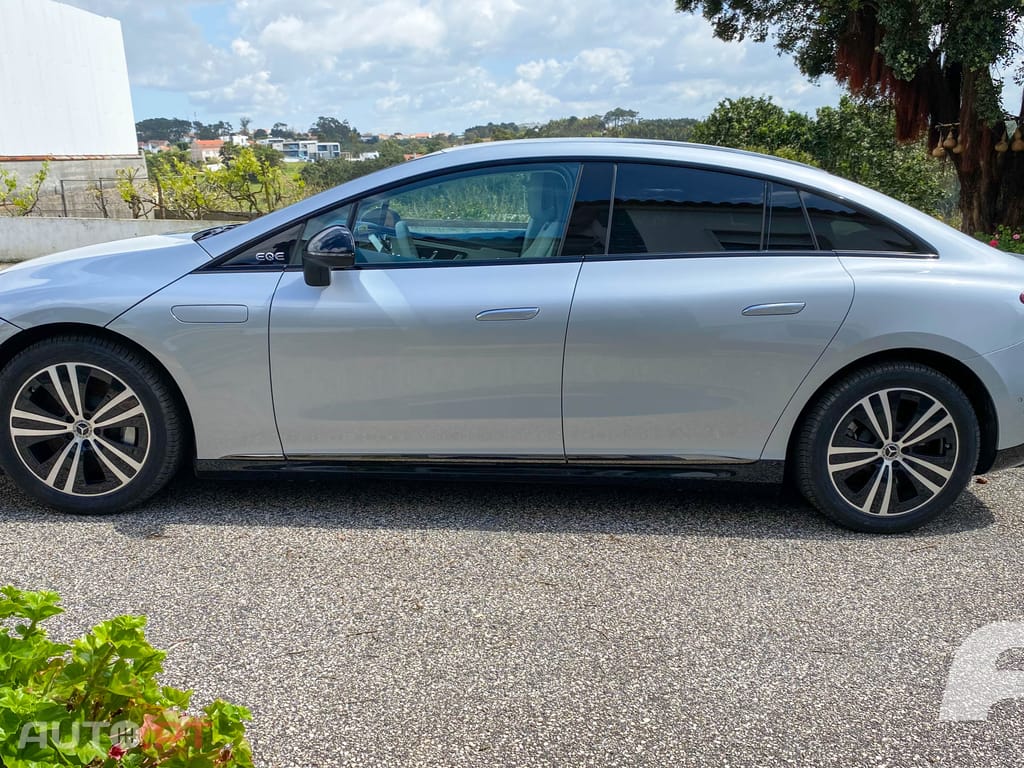 Mercedes-Benz EQE 350