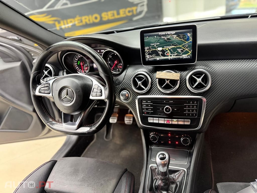 Mercedes-Benz A 180 d AMG Line