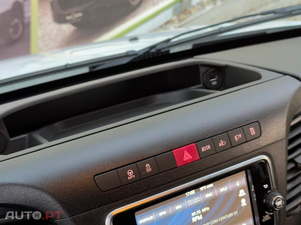 Iveco Daily MOTOR 3.0  PLATAFORMA