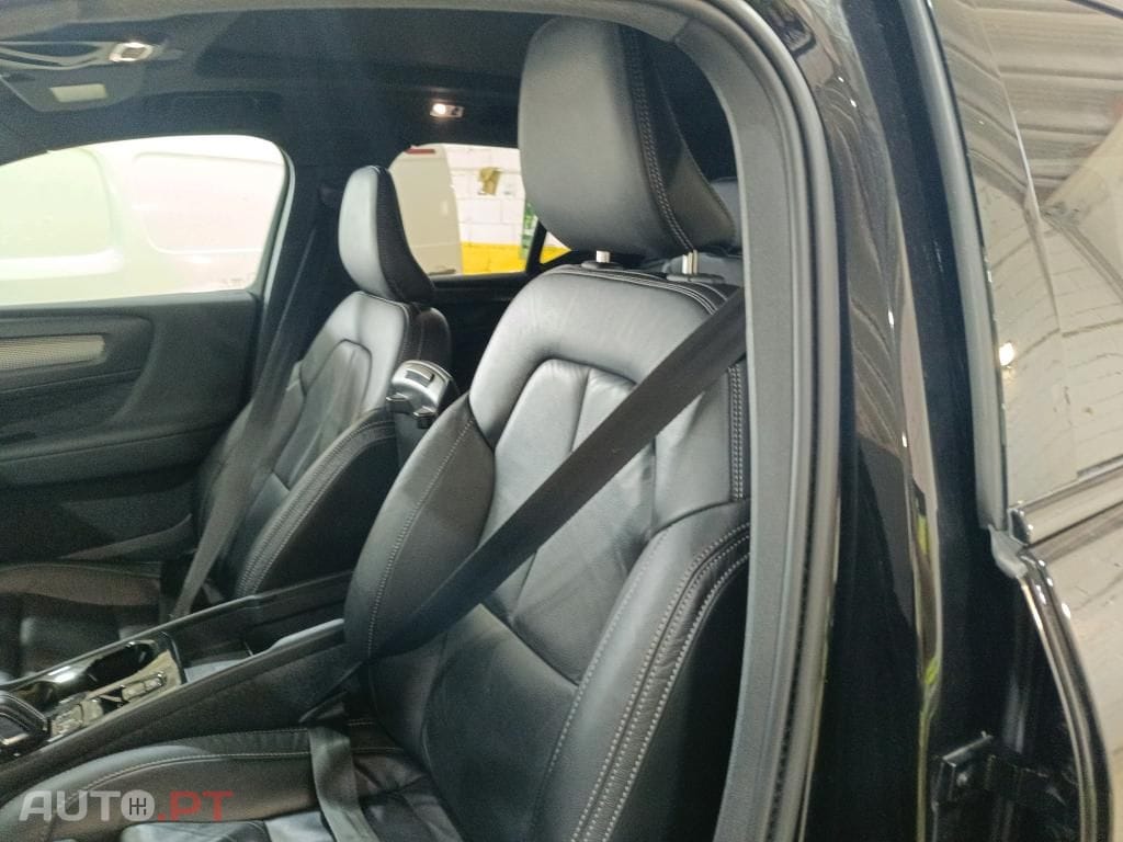 Volvo XC40 1.5 T5 PHEV R-Design