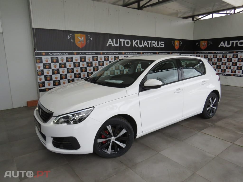 Peugeot 308 1.5 BlueHDi Business Line